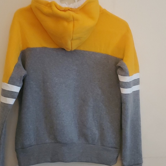 NWT Good Vibes Hooded Sweatshirt - Picture 2 of 4